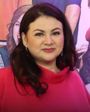 Rosanna Roces (Jennifer Adriano.